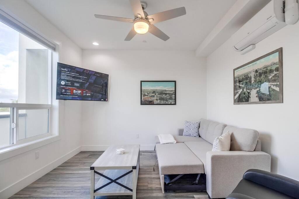 Park Blvd Paradise 303 King Bed With A Private Spa San Diego Extérieur photo