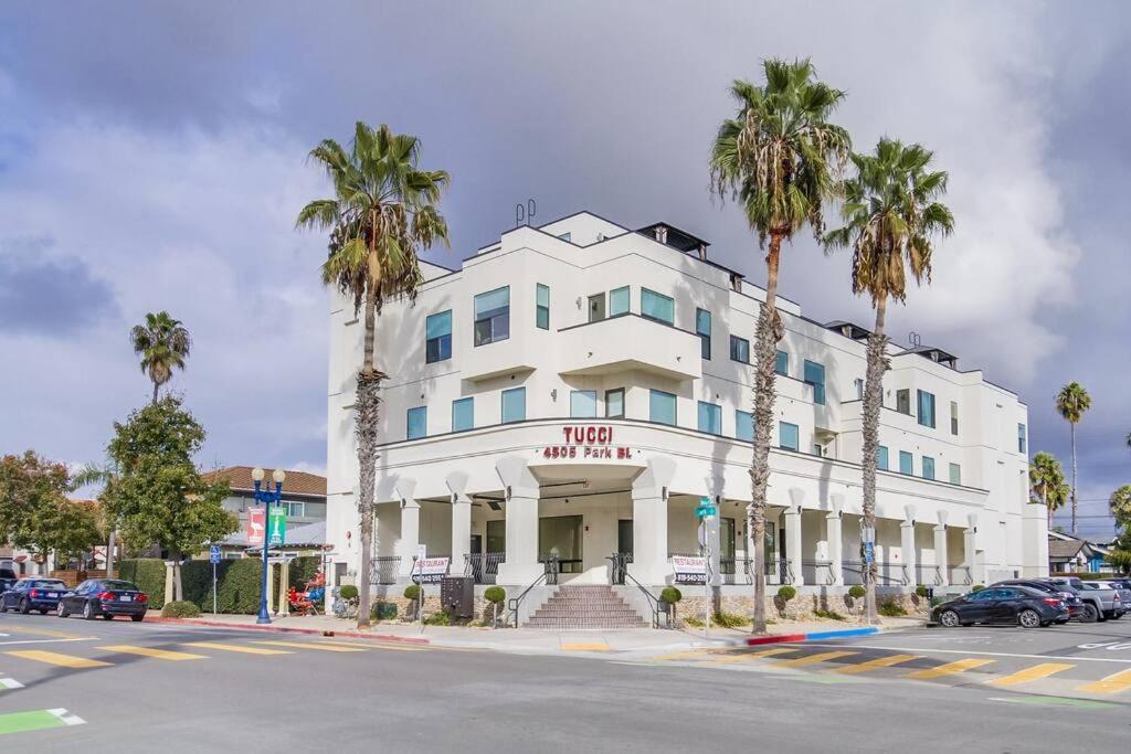 Park Blvd Paradise 303 King Bed With A Private Spa San Diego Extérieur photo